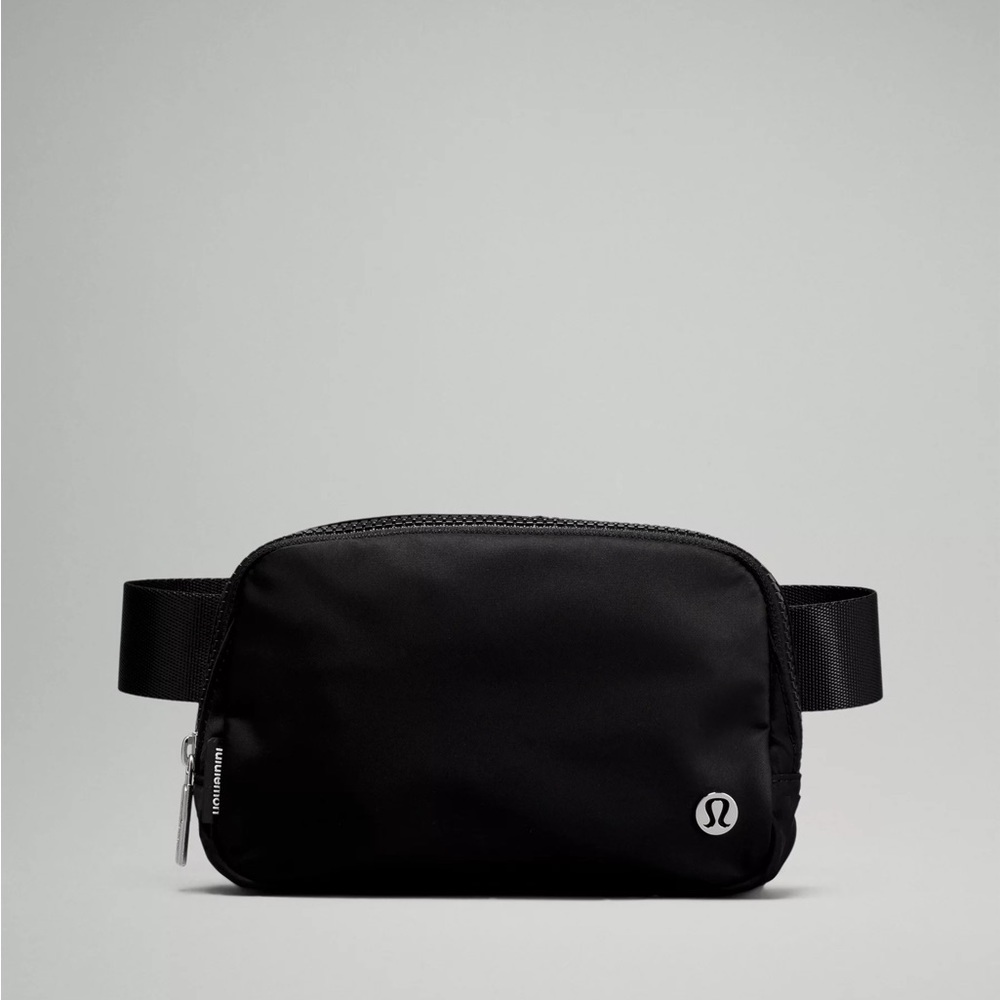 Everywhere Belt Bag